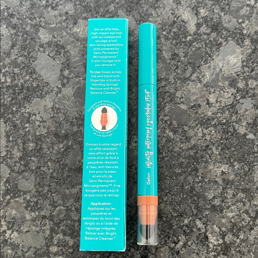 Thrive Causemetics Infinity Eyeshadow Stick in Elena (bronze berry shimmer) - Picture 6 of 6